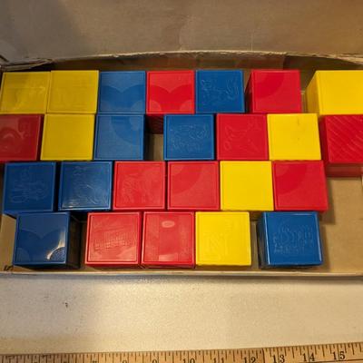 Complete Set of Vintage Tupperware Busy Blocks