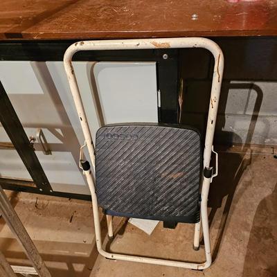 Ladders & Hand Truck (G1-JS)