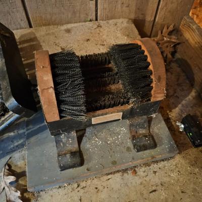 Assorted Yard/Garden Tools & More (G1-JS)