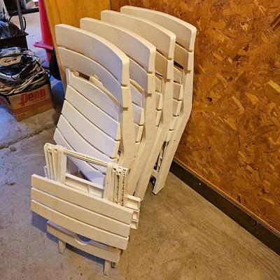 Four White Plastic Chairs & Folding Table (G1-JS)