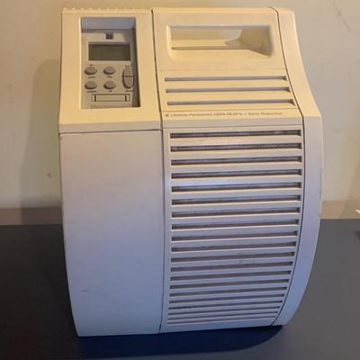 Honeywell HEPA Air Cleaner & Lasko Ceramic Heater (LG-HS)