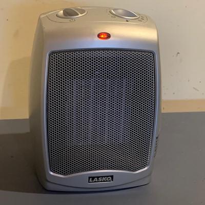 Honeywell HEPA Air Cleaner & Lasko Ceramic Heater (LG-HS)