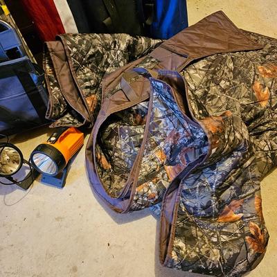 Camping Equipment & More (G1-JS)