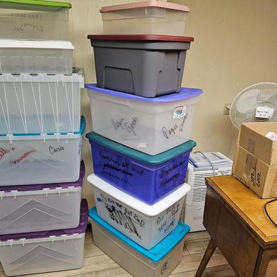 Collection Assorted Storage Tubs w/ Lids (BO-JS)