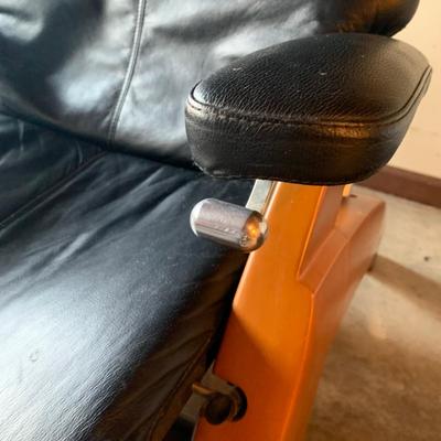 The Perfect Chair Zero Gravity Recliner by Interactive Health (LG-HS)