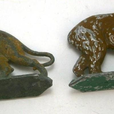 2 Painted Diecast Zoo Animals
