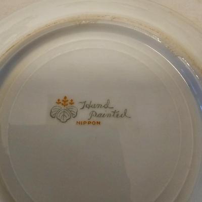 Assortment of Vintage Cups/Saucers & More (LR-JS)