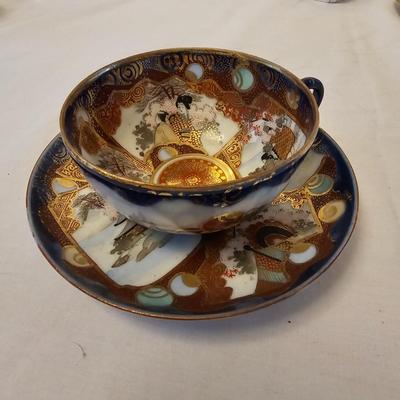 Assortment of Vintage Cups/Saucers & More (LR-JS)