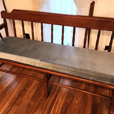 Lot #12 1970's MasterCraft Colonial Style Bench