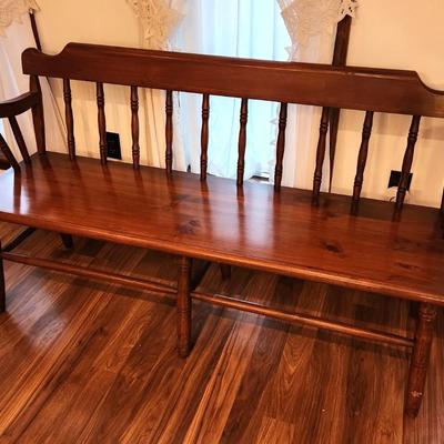 Lot #12 1970's MasterCraft Colonial Style Bench