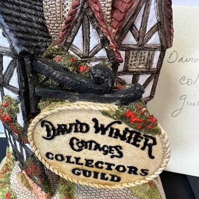 David Winter Collectors cottage