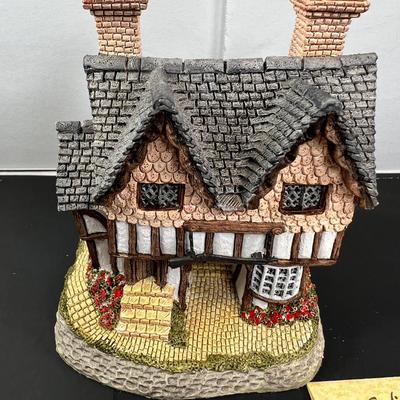 David Winter Gunsmiths cottage