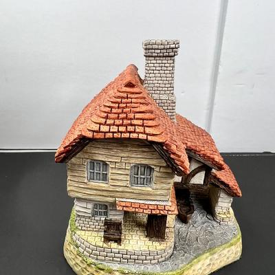 David Winter Boat House