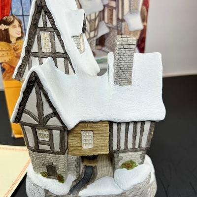 David Winter Fred's House with Box