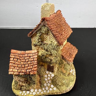 David Winter Ivy Cottage