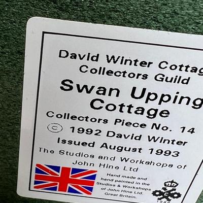 David Winter Swan Upping Cottage with Box and COA