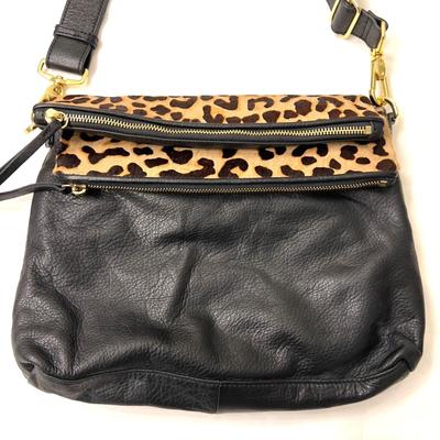 479 Ladies MARGOT Leopard Leather Bag with Comfort View Flats 7.5