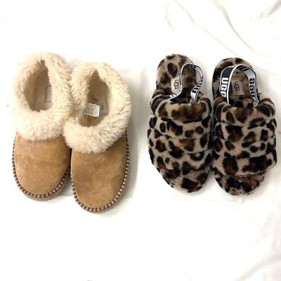 483 Two Pairs of UGG Slippers