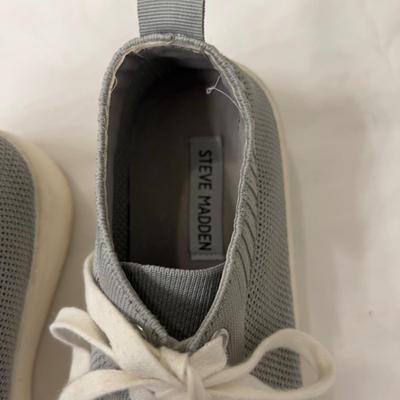 487 Pair of Steve Madden Grey White Soles Shoes with A' Copedico Footwear
