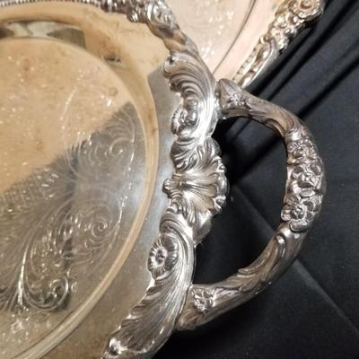2 Serving Trays