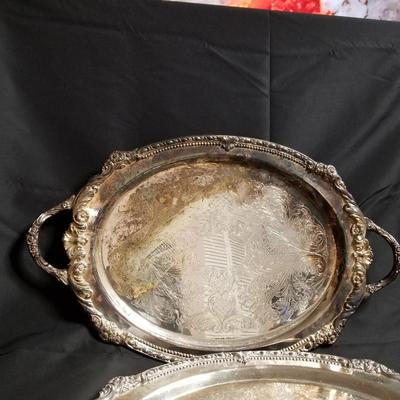 2 Serving Trays