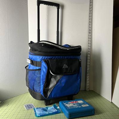 Ozark Trail Rolling Cooler with Ice Packs
