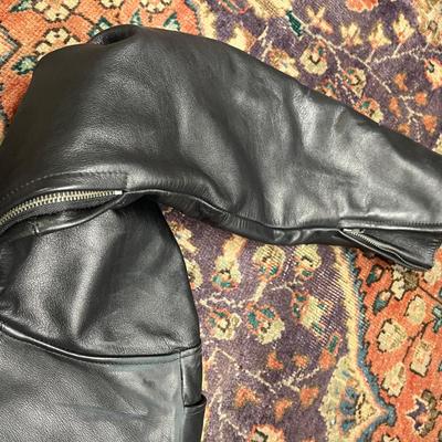 Victory Motorcycle Leather Jacket - Size XL