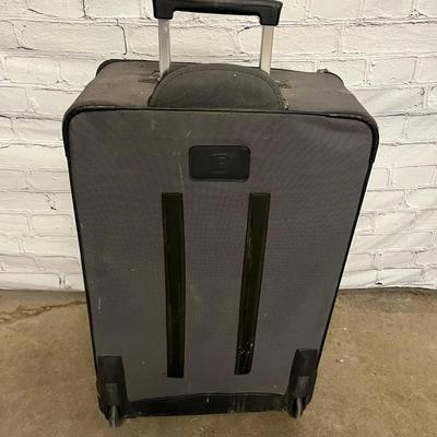 Reaction Kenneth Cole Luggage
