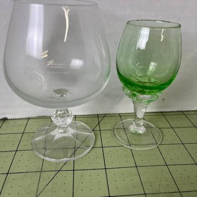 Green and Clear Wine Glass Bundle