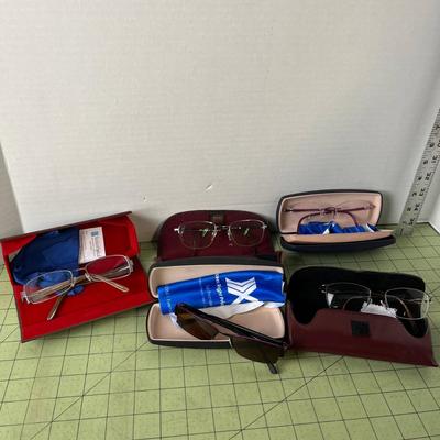 Eyeglass Bundle