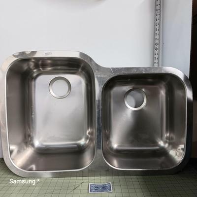 Blanco Stainless Sink - Size on Photo #3