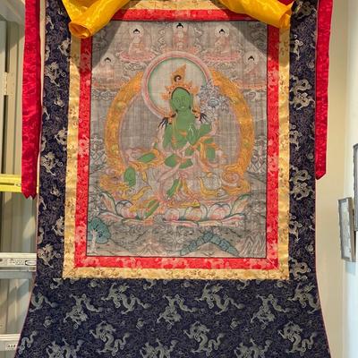 24.  VINTAGE TIBETIAN THANGKA HOME ALTER