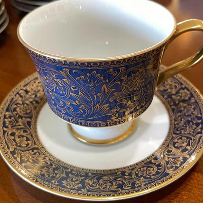 27.  SANGO FINE CHINA ARISTOCRAT SERVICE FOR 8 PLUS EXTRAS COBALT BLUE & GOLD BORDER