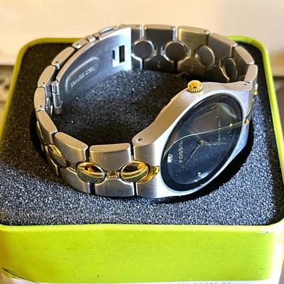 39.  FOSSIL ARKITEKT MENS WRISTWATCH IN TIN STAINLESS STEEL BLACK FACE