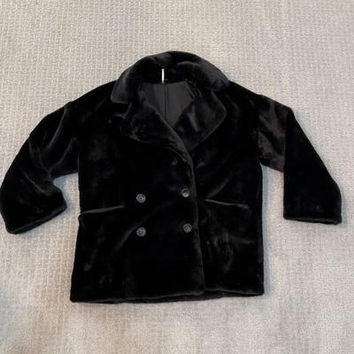 500 Ladies FREE PEOPLE Faux Fur Double Breasted Jacket