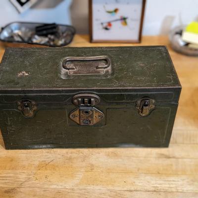 Vintage Utilco Metal Box w/ Loads of American Block Pcs