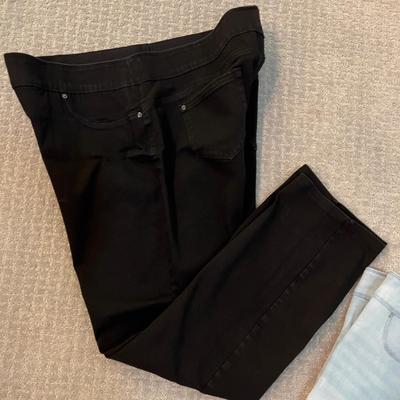 508 Two Pairs of Slim Factor by INVESTMENTS Slim Straight Pull On Jeans