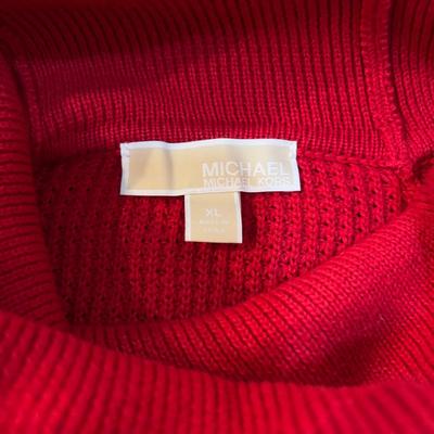 517 Michael Kors Clothing Set