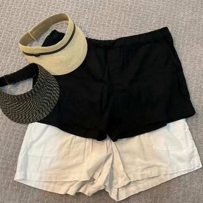 526 Banana Republic Shorts with Nine West Sun Visors