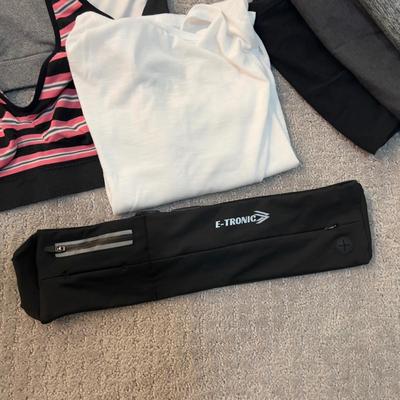 530 Large Set of Workout Clothes