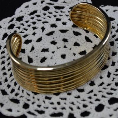 Gold-Tone 925 Sterling Silver Ribbed Cuff Bracelet 31.1g