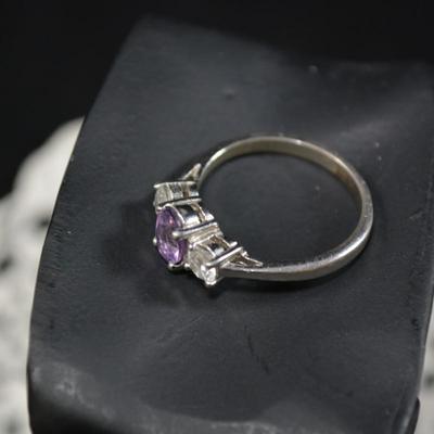 925 Sterling Silver Ring with Amethyst & Crystal Size 7, 2.8g