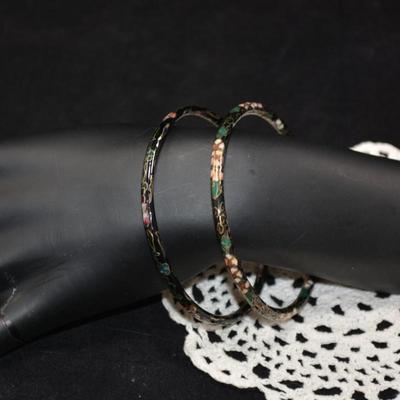 Set of 2 CloisonnÃ© Bangle Bracelets 9â€ 25.3g
