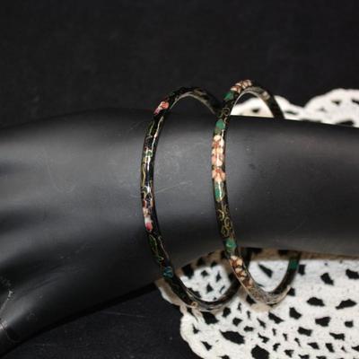 Set of 2 CloisonnÃ© Bangle Bracelets 9â€ 25.3g