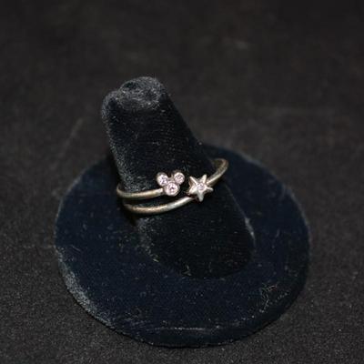 925 Sterling Silver DISNEY Ring Size 8, 2.2g