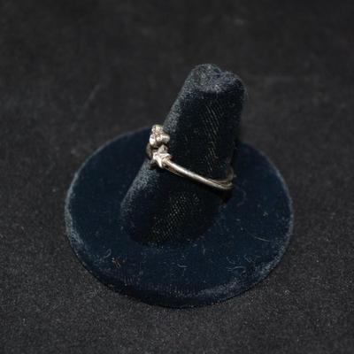 925 Sterling Silver DISNEY Ring Size 8, 2.2g