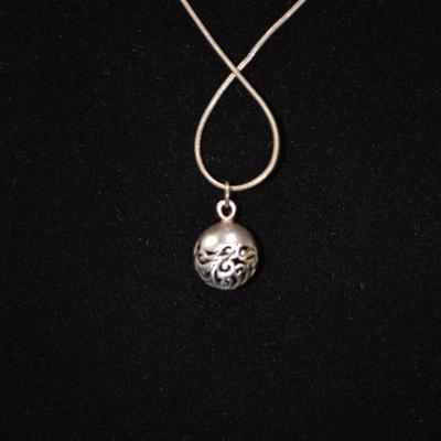 925 Sterling Silver Snake Chain with 925 Filigree Pendant 16â€, 4.2g