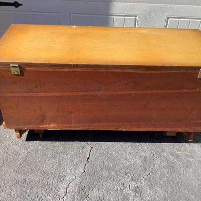 Lane Cedar Chest Mid-Century look with casters, 20