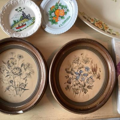 Irish & Florida ashtrays, clover, horseshoe, framed art, Queen Elizabeth-12 piece