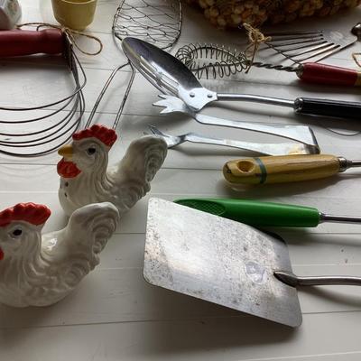 Vintage kitchen utensils, NIB Mysto-Grip, Rooster salt & pepper, Garfield-27 pieces